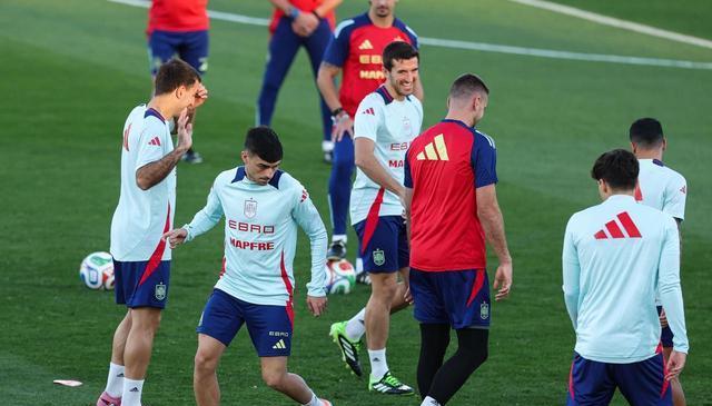 给西班牙队 给西班牙队