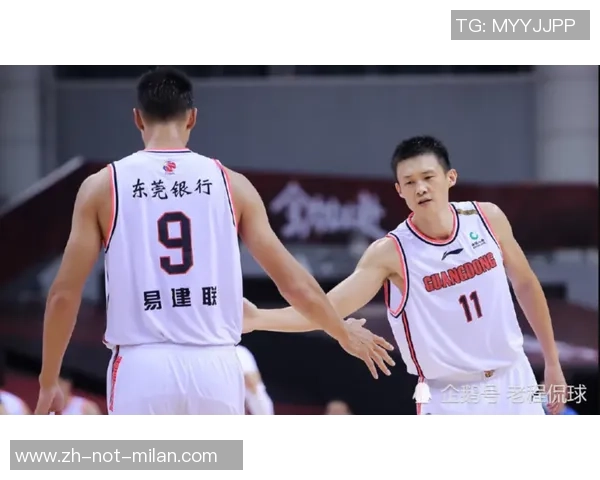 2021年CBA第二阶段精彩对决天津队挑战广东队全场回顾与分析