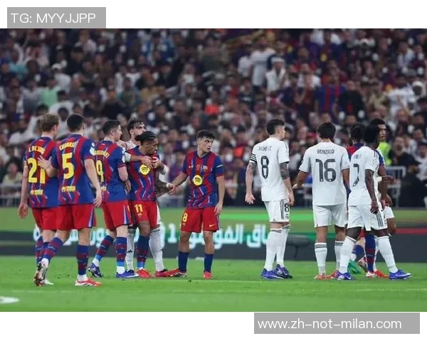 2-0！巴萨传奇打败皇马：兔子单刀+双响 67岁白叟戏耍佩佩